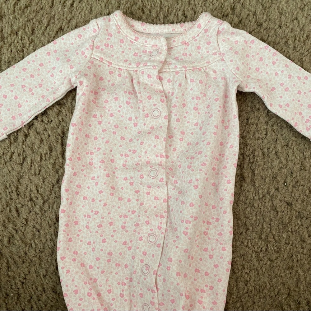 Convertible preemie nightgown/pajamas